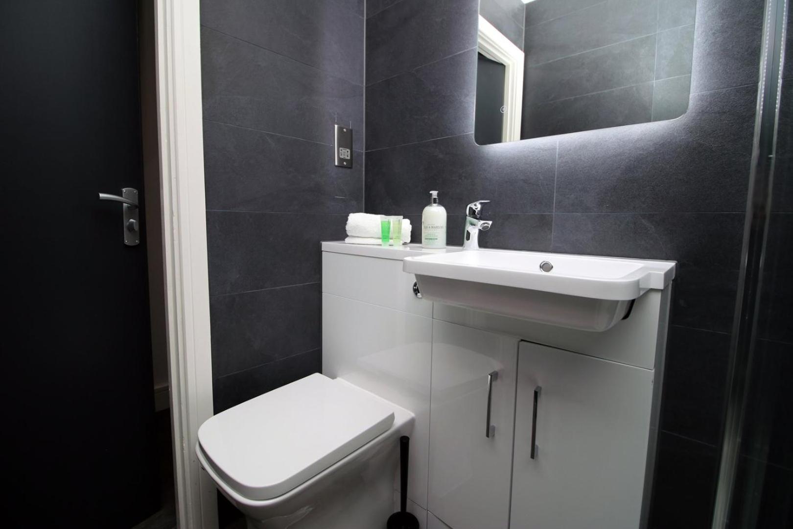 Boutique One Bedroom Apartment Cardiff Eksteriør billede